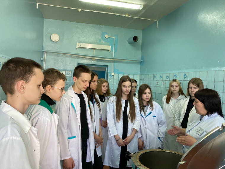 Экскурсия в Боготольскую Межрайонную ветеринарную лабораторию.